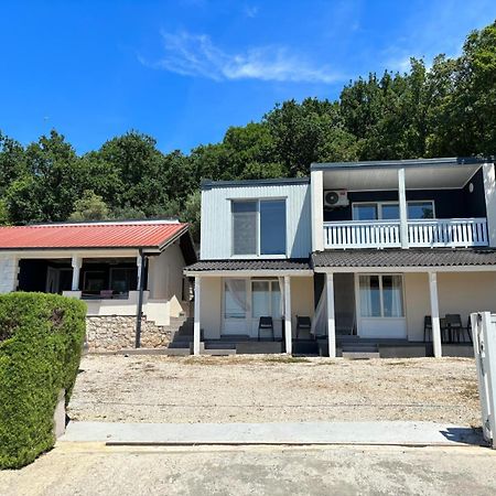 Apartmani Bosnjak Starigrad Paklenica Bagian luar foto