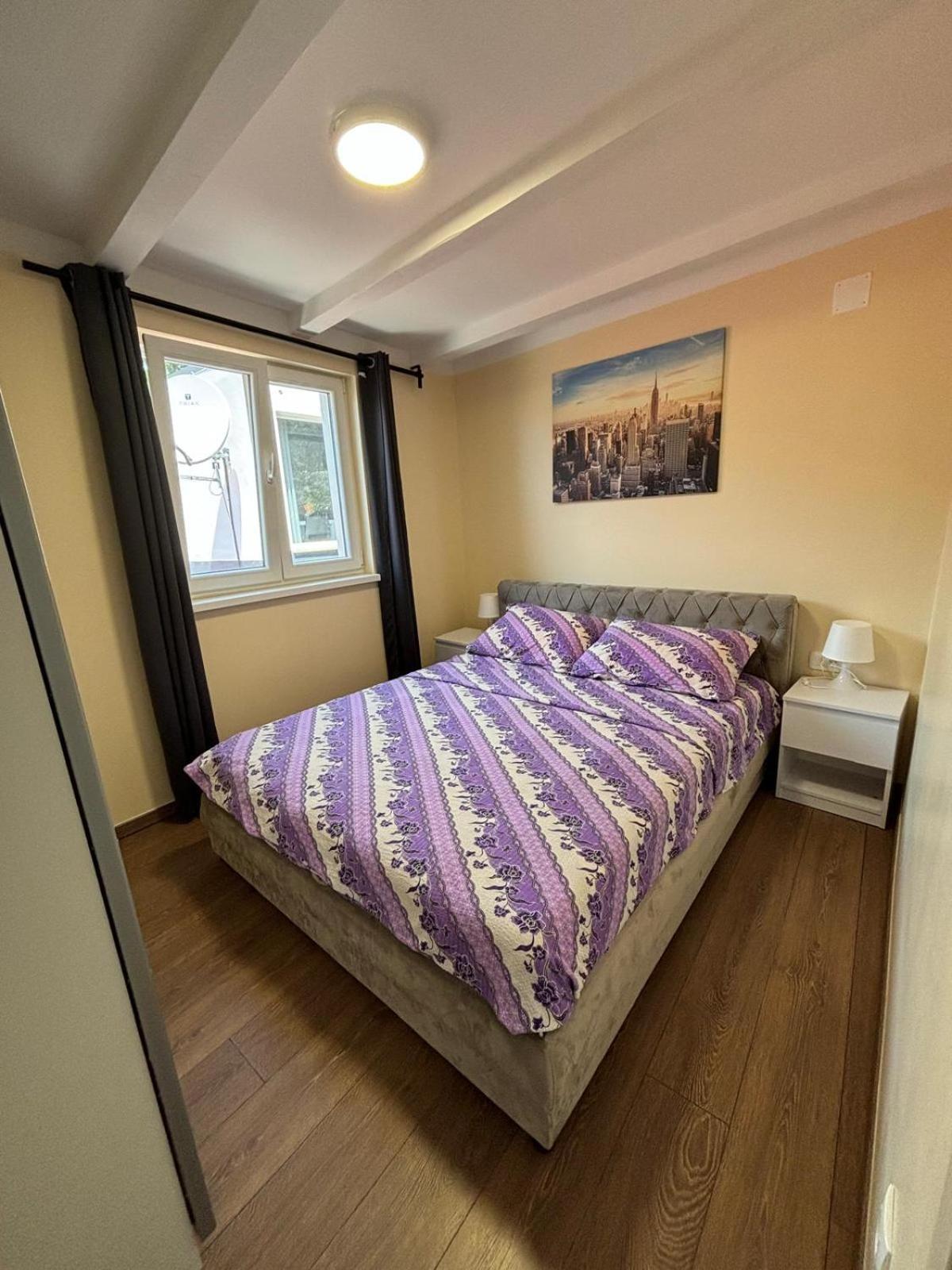 Apartmani Bosnjak Starigrad Paklenica Bagian luar foto