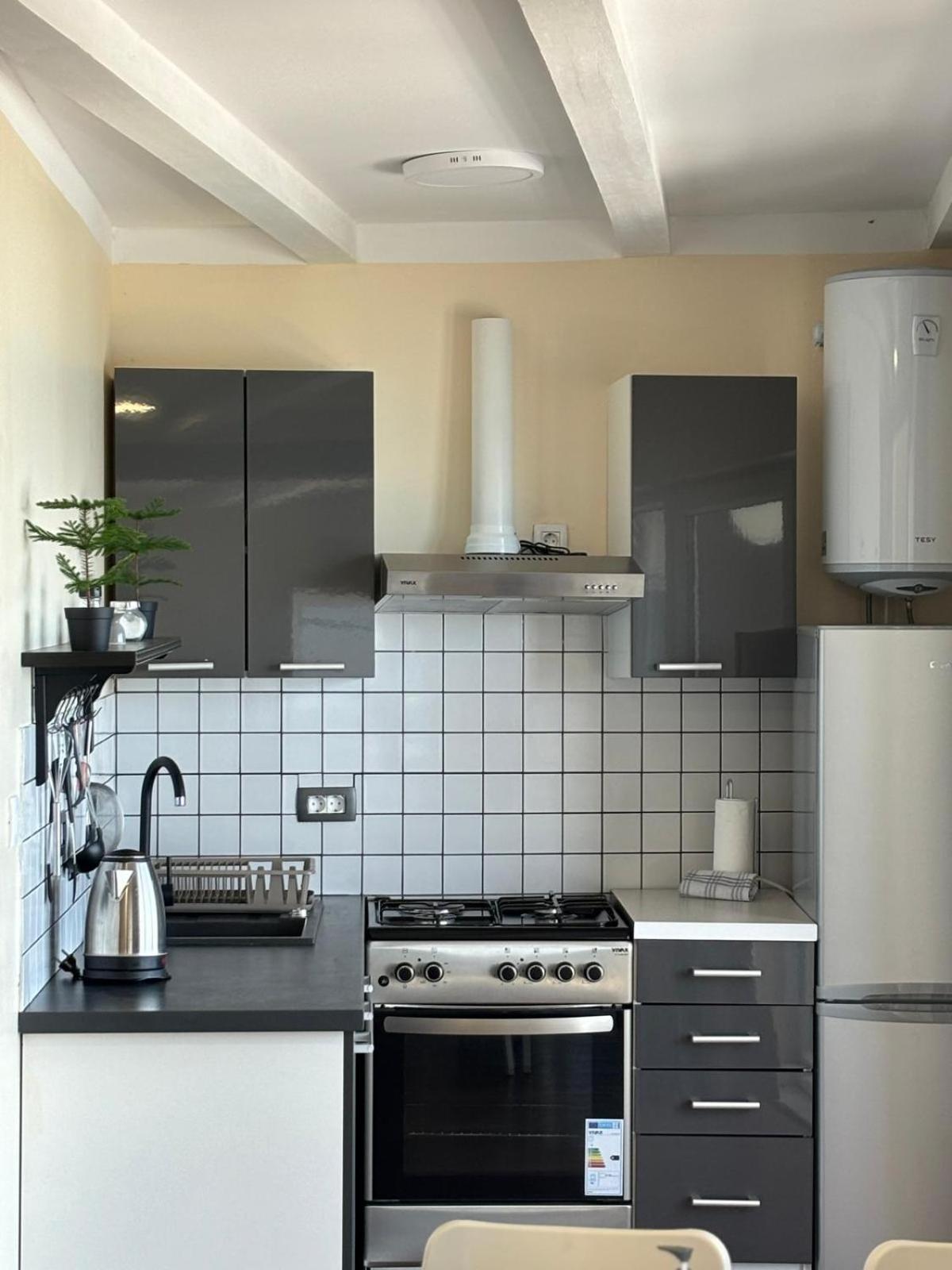 Apartmani Bosnjak Starigrad Paklenica Ruang foto