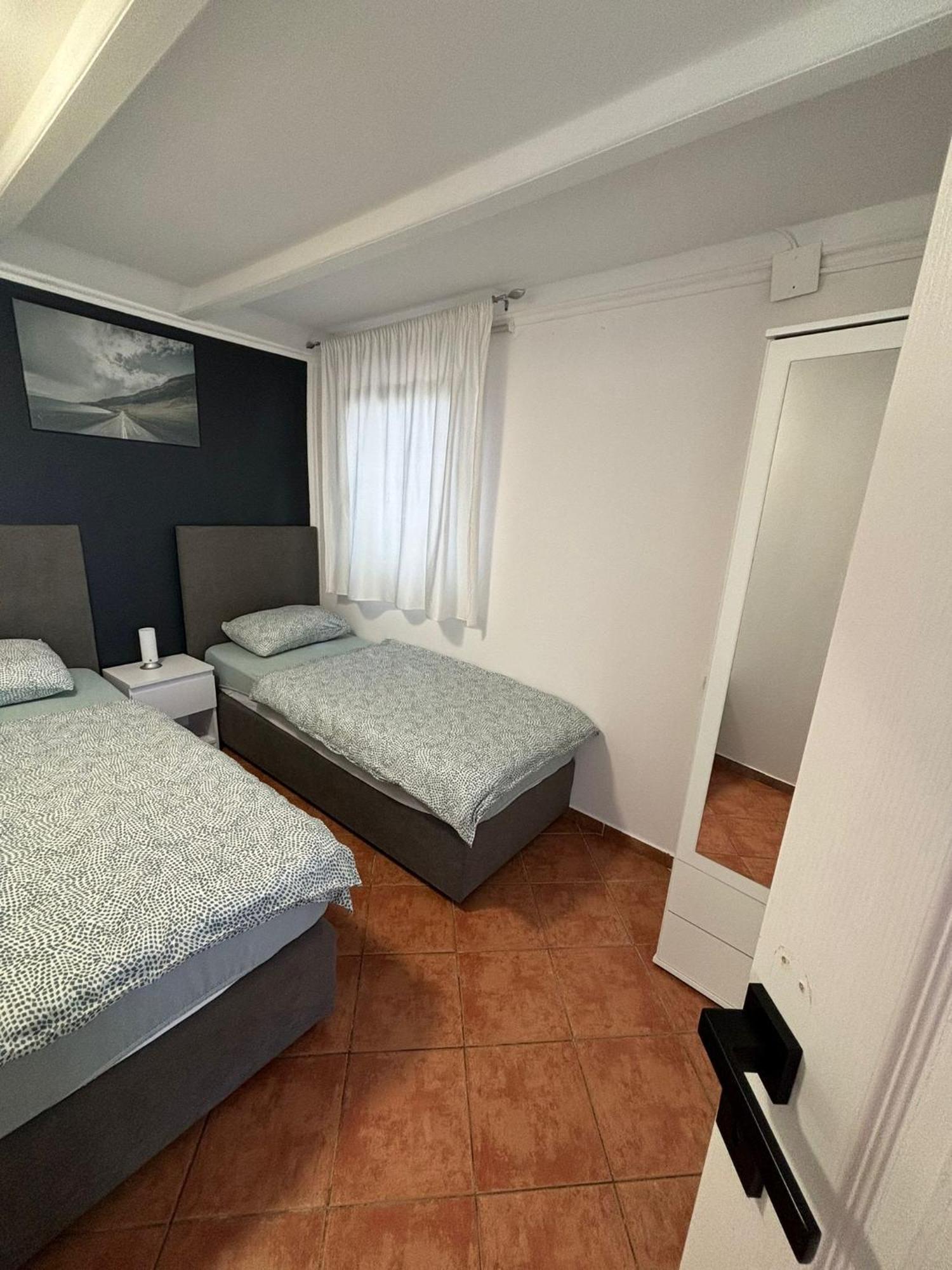 Apartmani Bosnjak Starigrad Paklenica Ruang foto