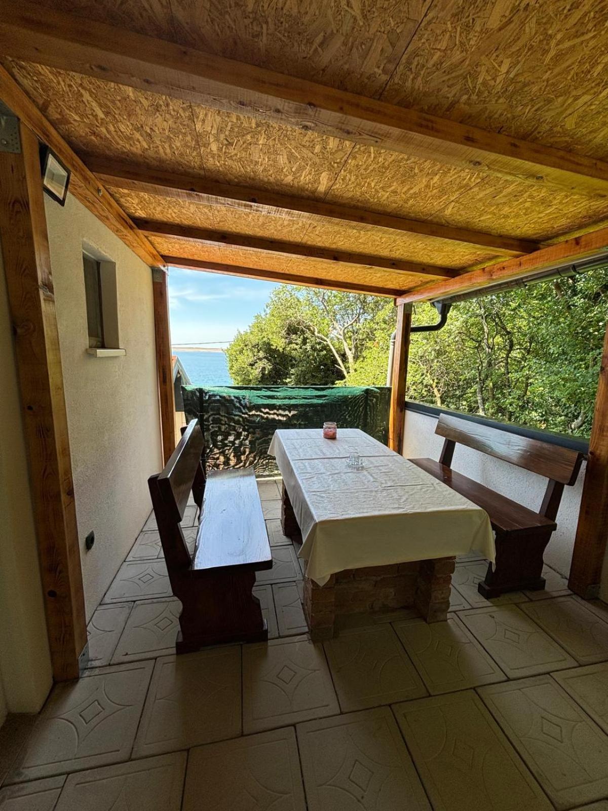 Apartmani Bosnjak Starigrad Paklenica Ruang foto